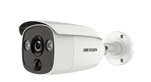Camera TVI DS-2CE12H0T-PIRL