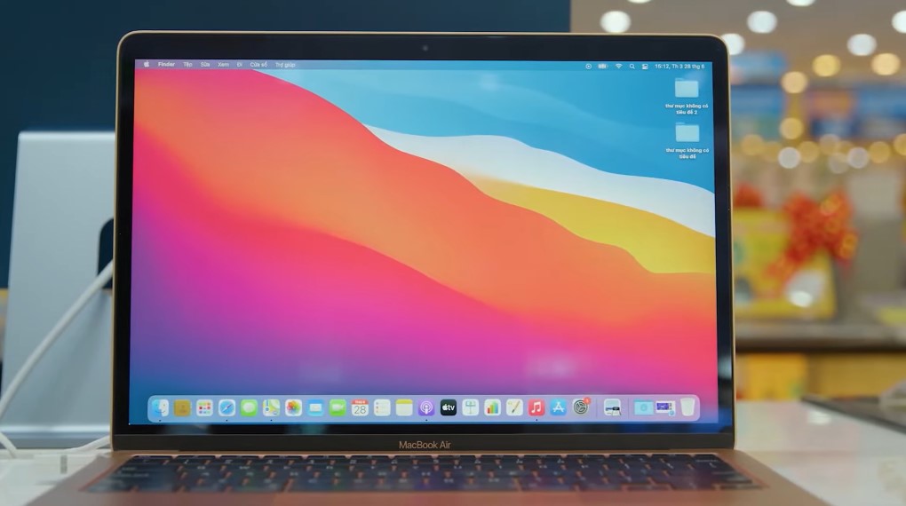 Apple MacBook Air M1 2020 - Màn hình Apple MacBook Air M1 2020 - Màn hình