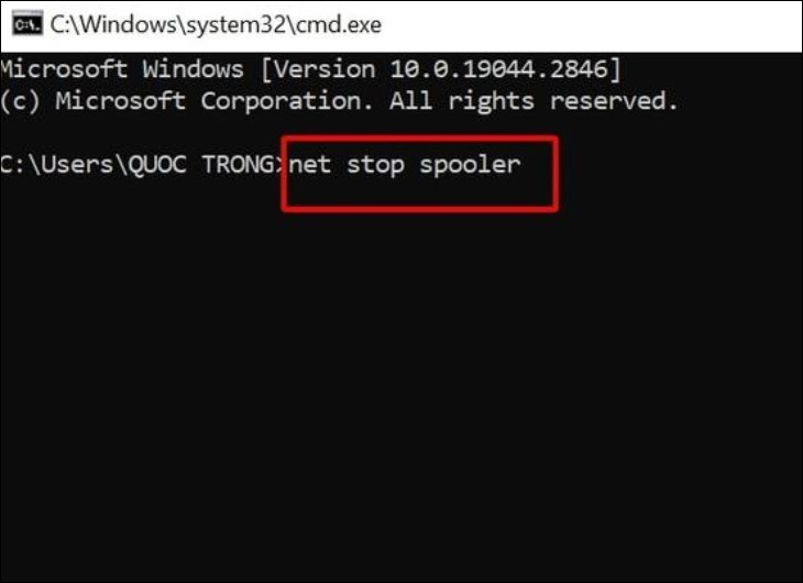 Nhập “net stop spooler” rồi ấn phím Enter Nhập “net stop spooler” rồi ấn phím Enter
