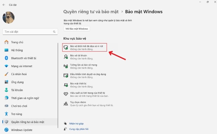 Chọn mục Bảo vệ khỏi mối đe dọa và vi-rút trong mục Bảo mật Windows Chọn mục Bảo vệ khỏi mối đe dọa và vi-rút trong mục Bảo mật Windows