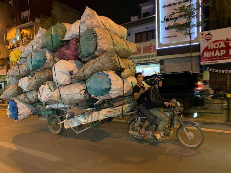 Tín hiệu giao thông nguy hiểm