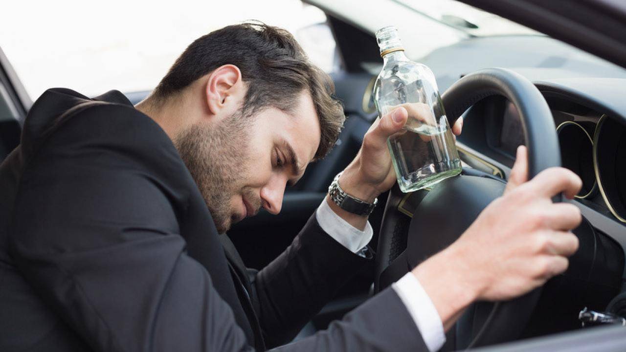 Cam kết tuân thủ luật pháp và quy định giao thông