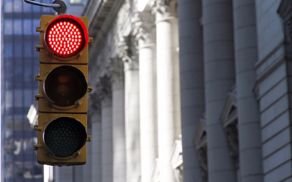 Hãy cẩn thận khi lái xe
