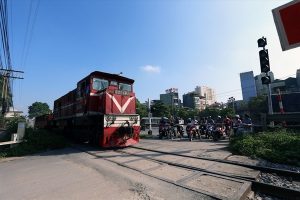 kinh nghiệm cần biết khi lái xe qua đường sắt