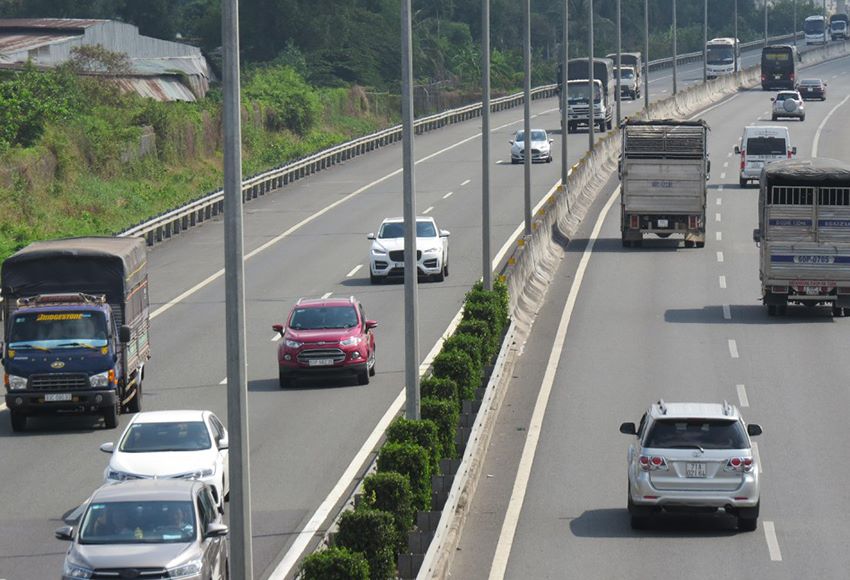 Những câu chuyện lan truyền trên đường đi