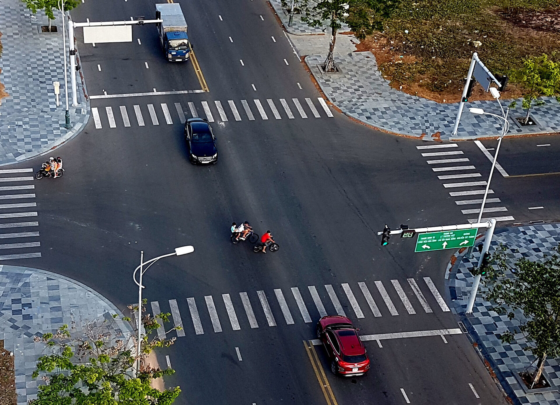 Quy tắc giao thông khi đi qua Nga