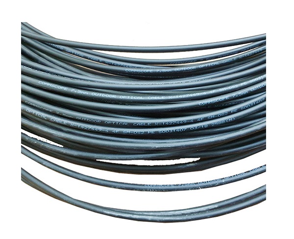 Cáp quang Outdoor 4FO Single mode OS2 COMMSCOPE (3-1427449-4)